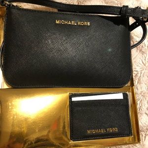 NEW MICHAEL KORS BAG WITH CARDHOLDER